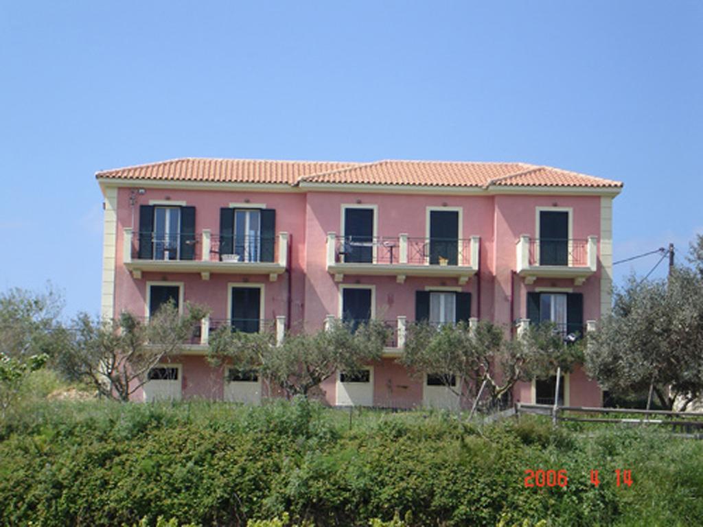 Kolona Apartments 里科索翁 外观 照片